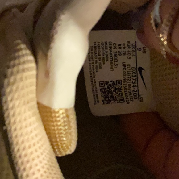 Nike Dunks - Women Size 9 - Picture 3 of 4